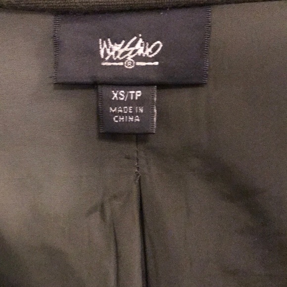 XS Mossimo Green/ Black jacket. Super cute - Picture 5 of 5